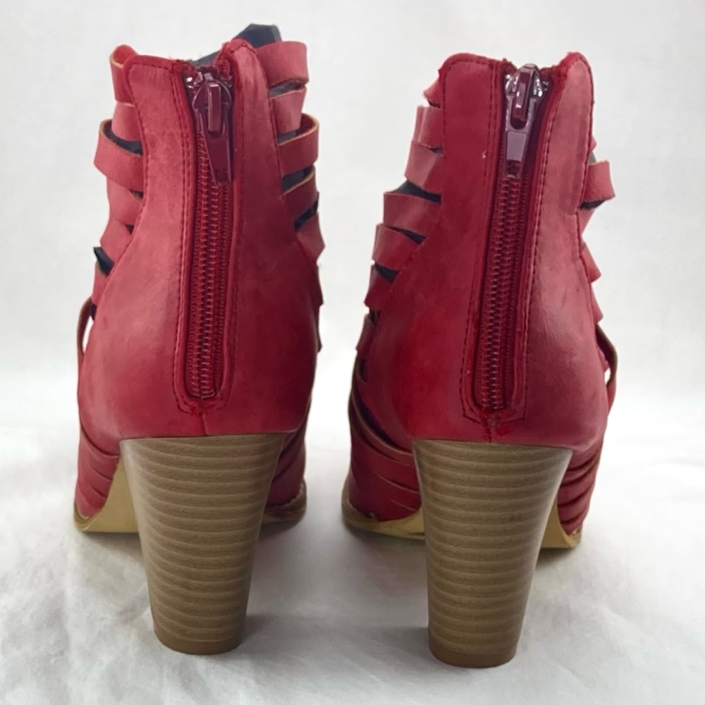 Mi.iM Red Woven Ankle Booties - Picture 3 of 5